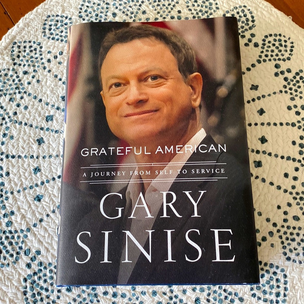 INSPIRATIONAL BOOK-Grateful American by Gary Sinise